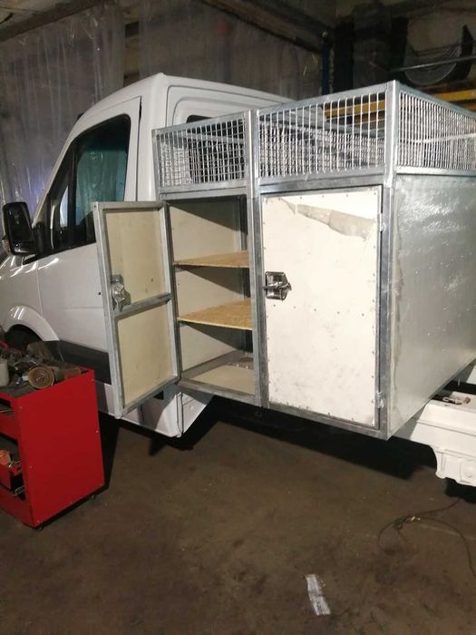 skrzynka narzędziowa zakabinowa - FABRYKA WYWROTEK