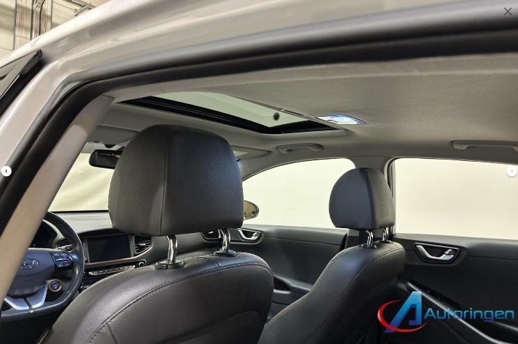 Hyundai ioniq 28квт 2017p з Норвегії без ДТП