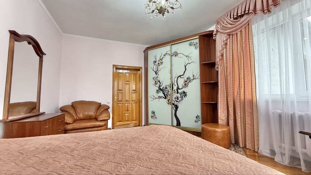 Будинок - дуплекс