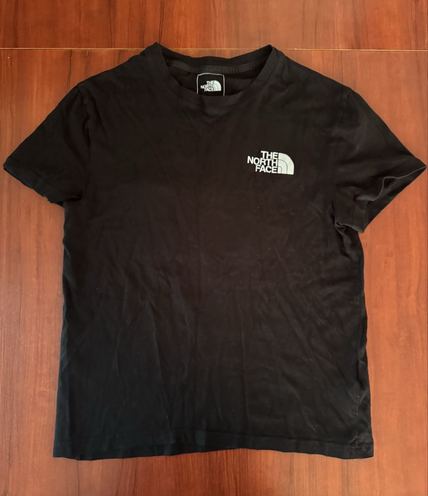 Футболка the north face