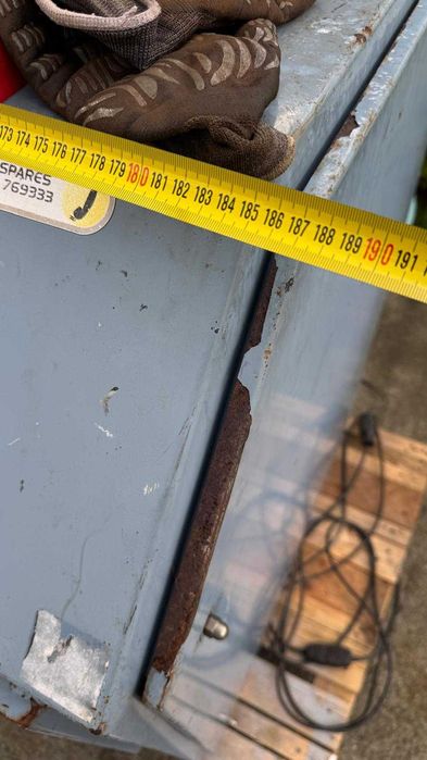 Oczyszczarka bębnowa, śrutownica, piaskarka, turbinowa