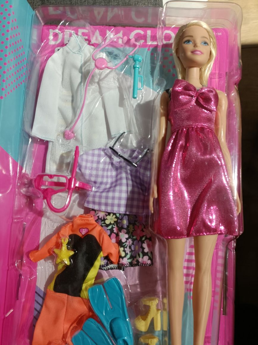 Lalka Barbie Wymarzona szafa GBK10 Mattel

Numer katalogowy: 729564