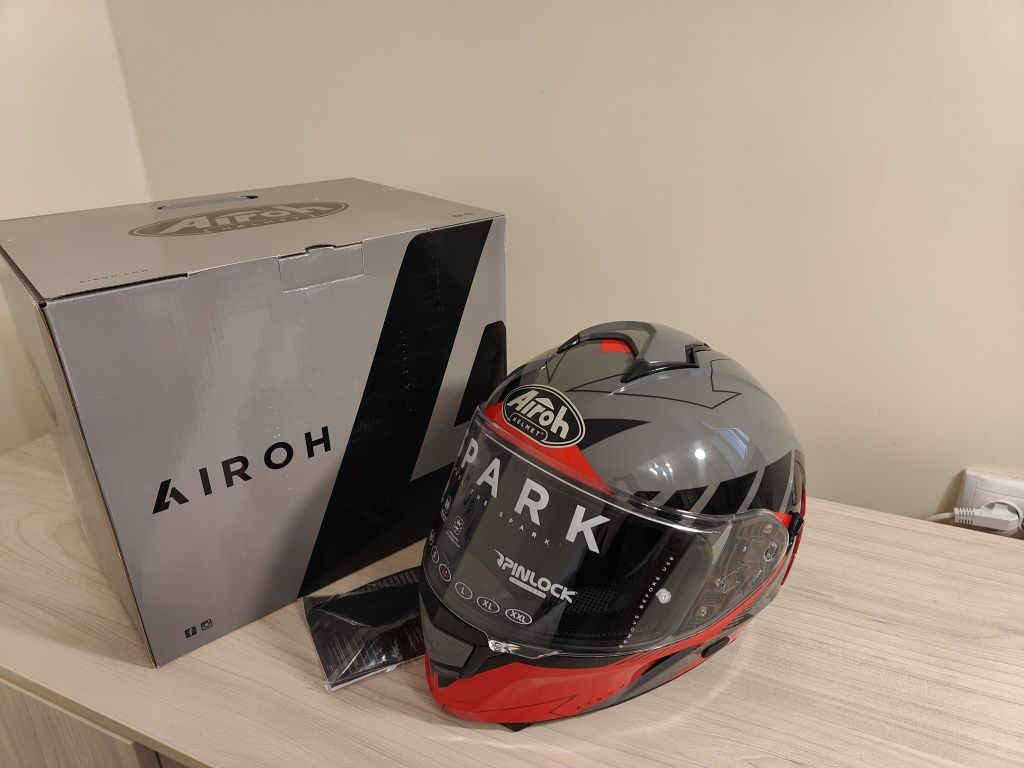 Airoh Spark, мото шолом, шлем, shoei, agv, hjc, icon, nolan, schuberth