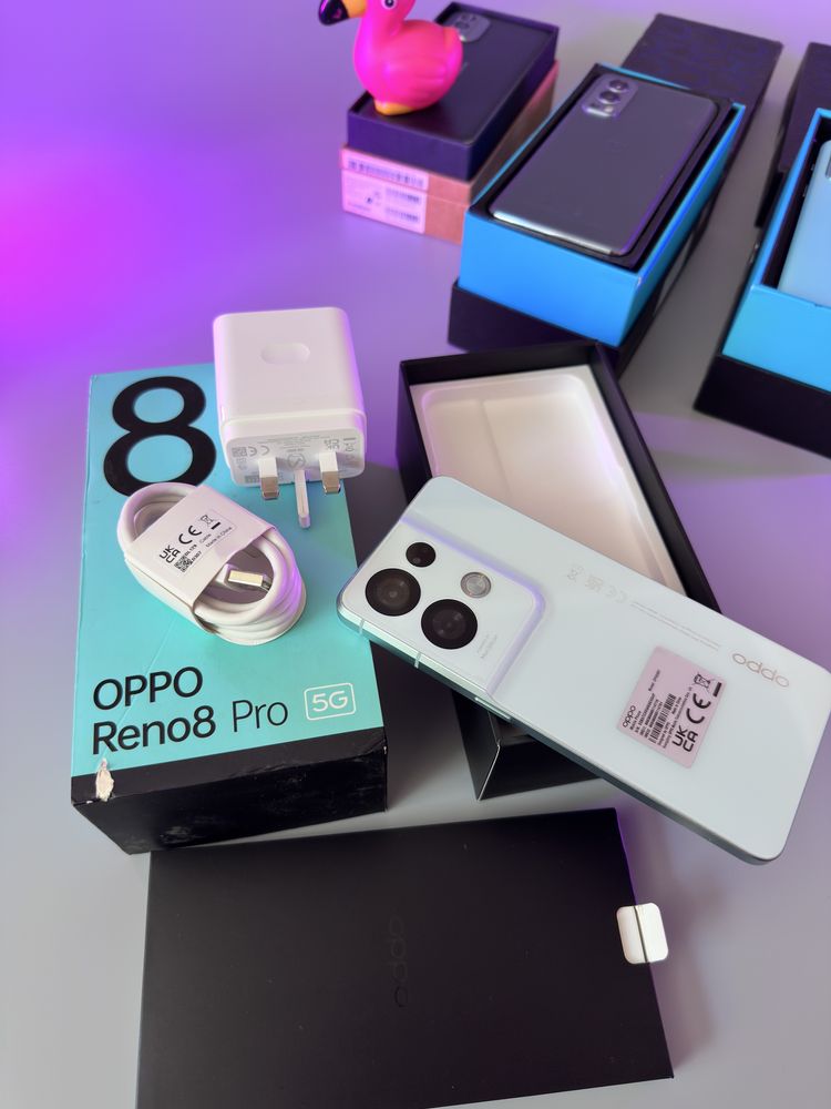 НОВИЙ OPPO reno8 pro 5G 8/256 2 фізичні СІМ-картки glashed green CPH23