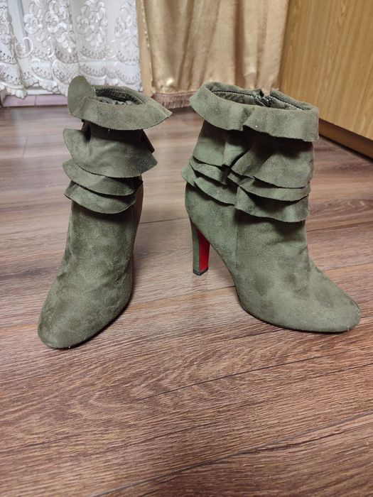 Полусапожи иск. замш. разм 38 цена