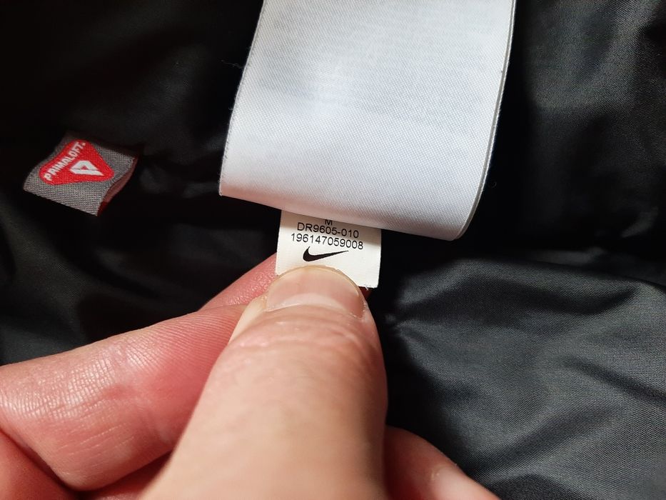 Оригинал куртка Nike Storm-FIT PRIMALOFT DR9605-010