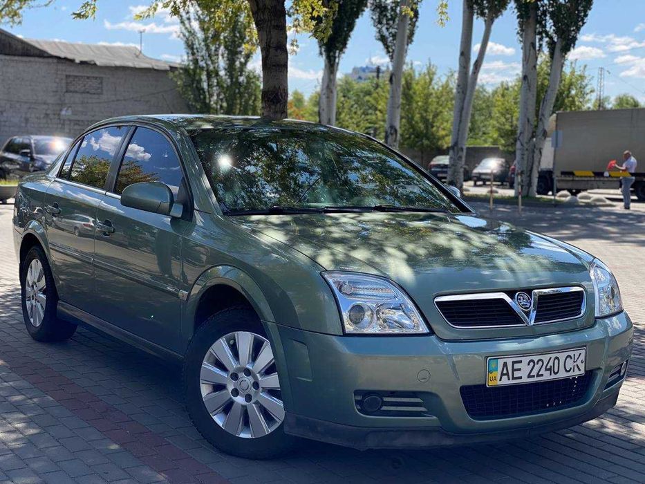 Opel Vectra C механика 2,2 бензин