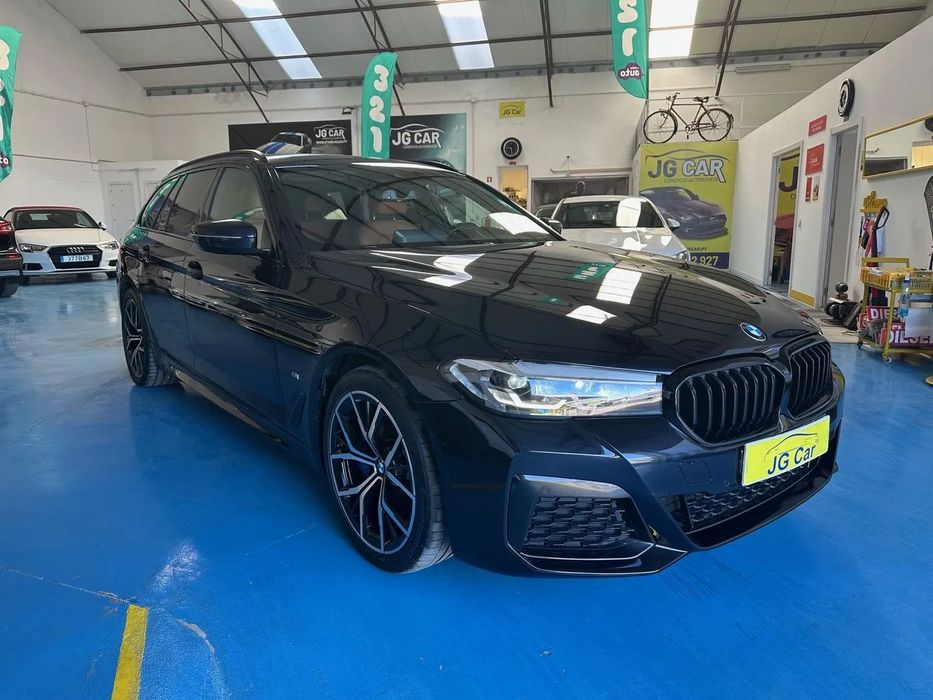 BMW 530 e Pack Desportivo M