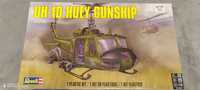 Revell helikopter UH-1D Huey Gunship skala 1:32