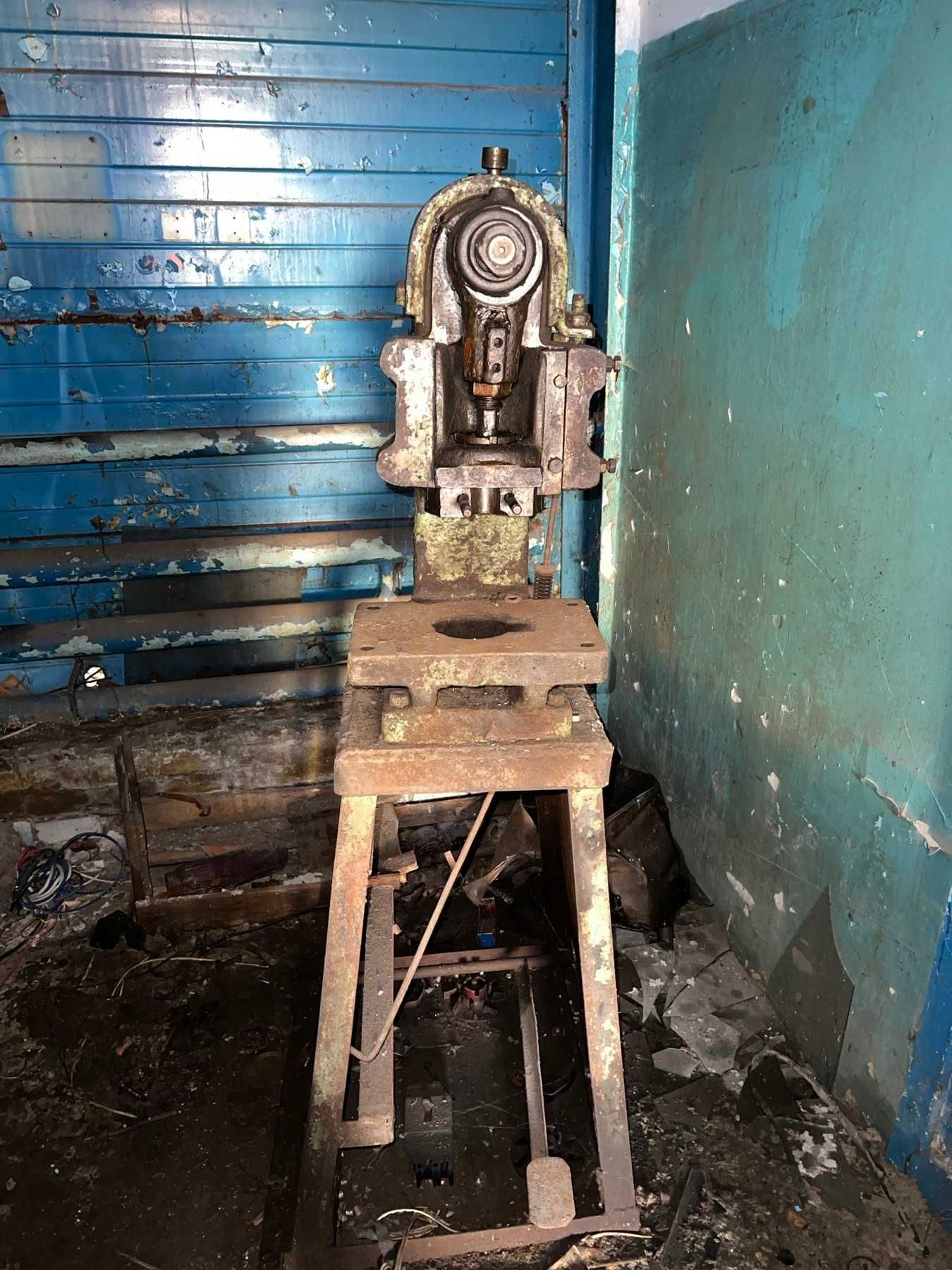 Продам прес кривошипний 25 та 40тн