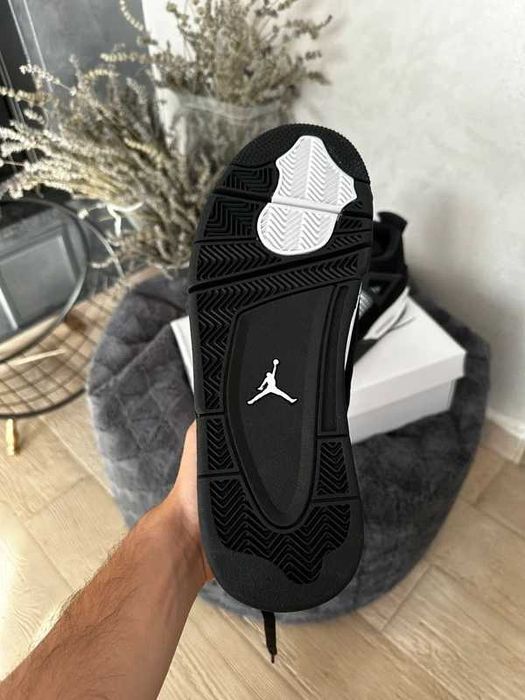 "Buty Trampki" Jordan_4_Retro_White_Thunder R.39