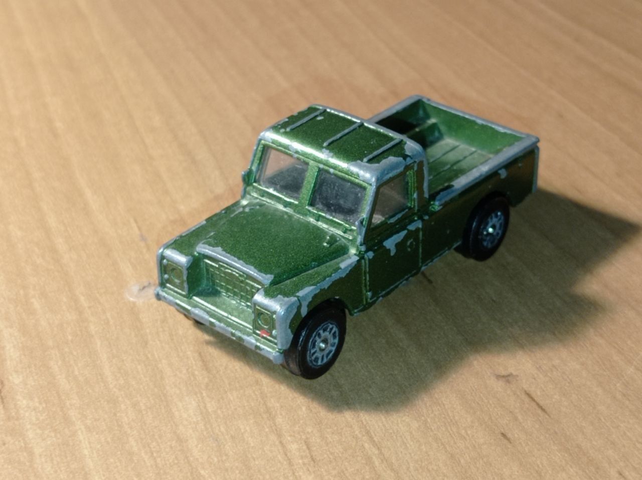 Corgi juniors model samochodu Land Rover metalowy