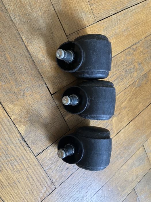 Kolka do fotela obrotowego uzywane czarne sprawne nóżki