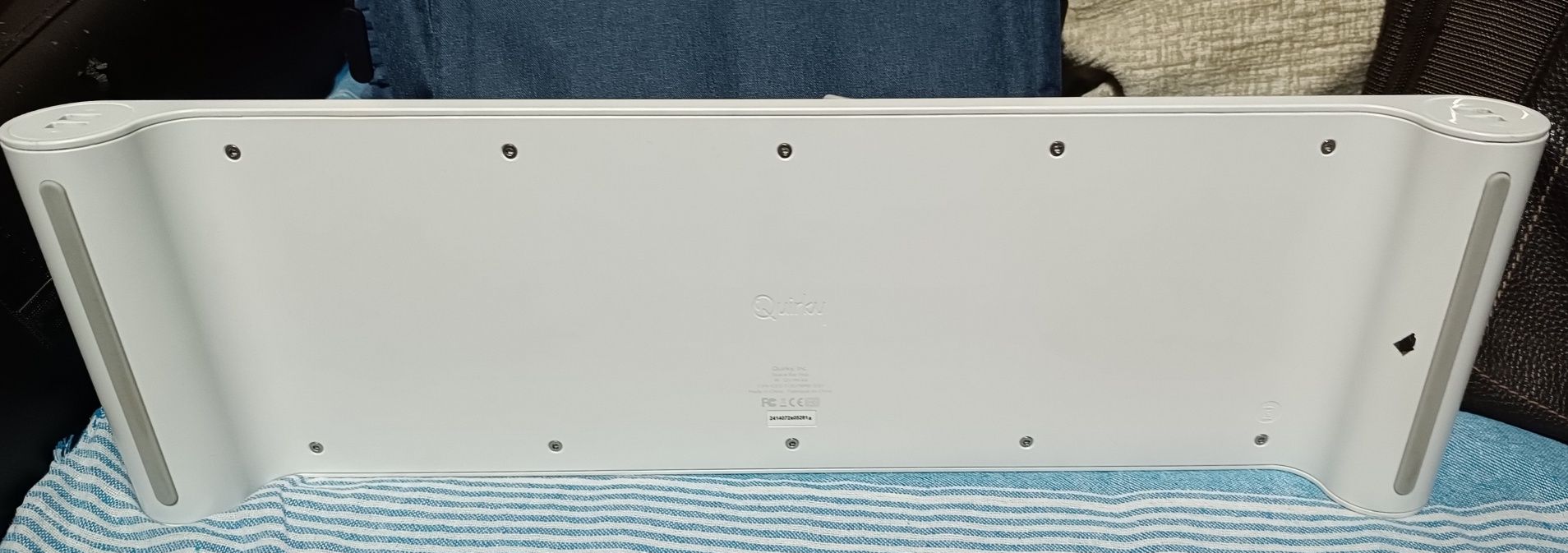 Apoio écran e hub com 6 USB