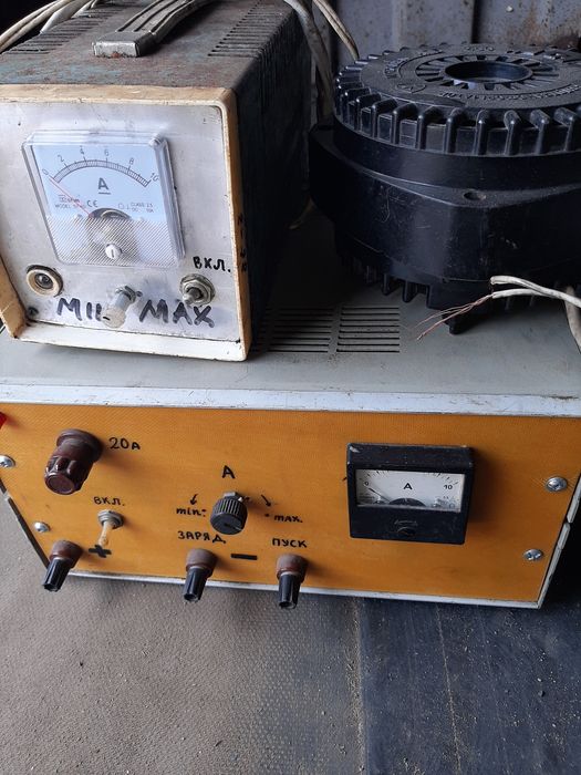 Трансформатор 220/127 и зарядное