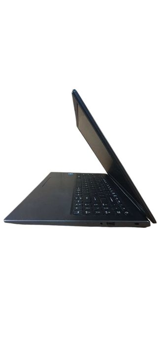Laptop Acer Extensa 15  Intel Core i3 8 GB / 256 GBczarny