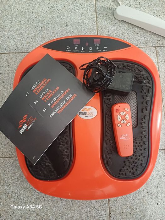 Maquina de massagem para pes
Maquina de massajar os pés 
Pouco uso em