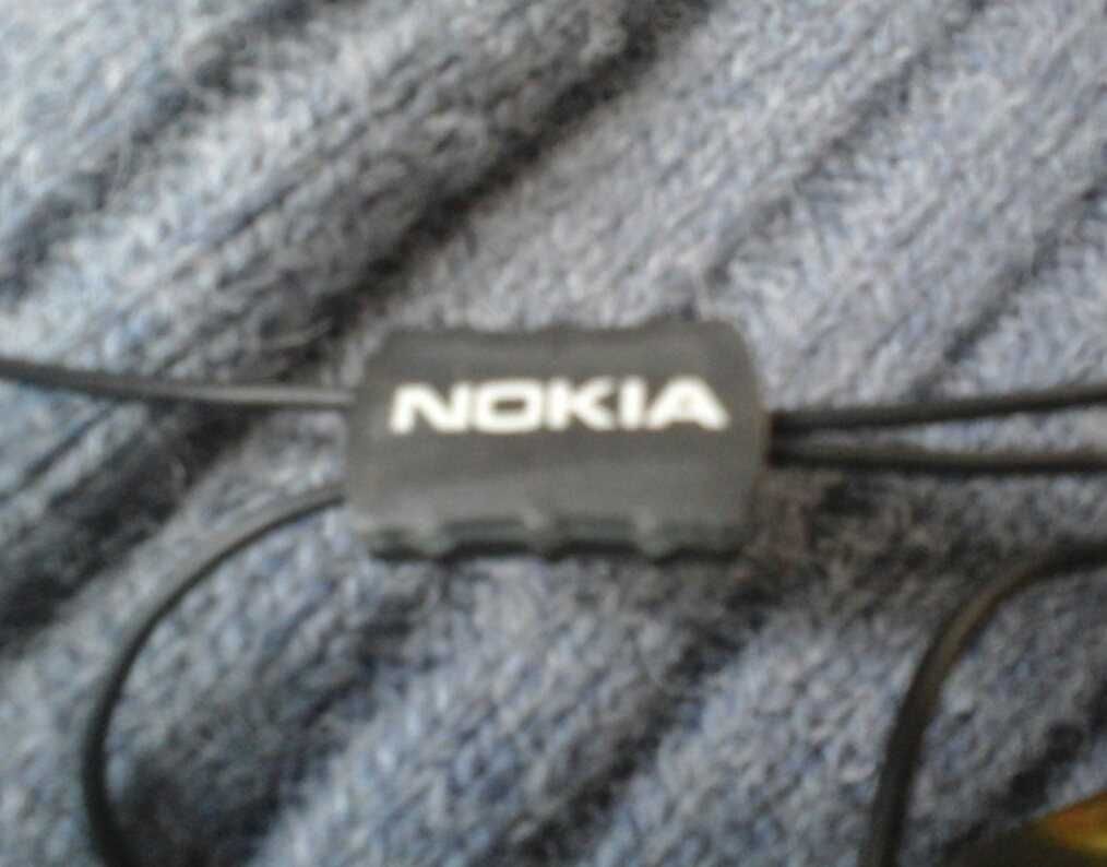 Наушники для телефонов Nokia.