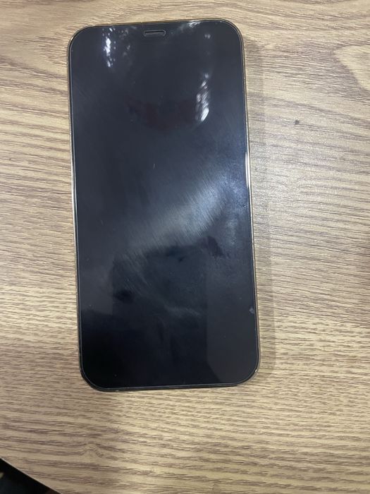 Iphone 12 pro com pelicula