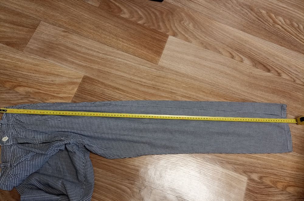 Продам фартуки.( Разные).
Есть разные цвета и размеры!
Также есть разн