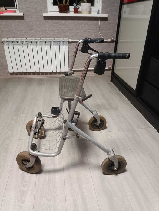 Продам ходунки для дорослих