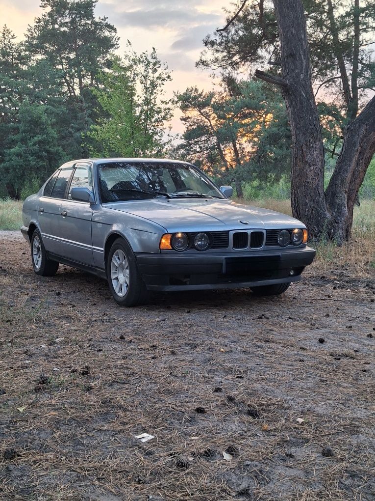 Продам Бмв е34 520