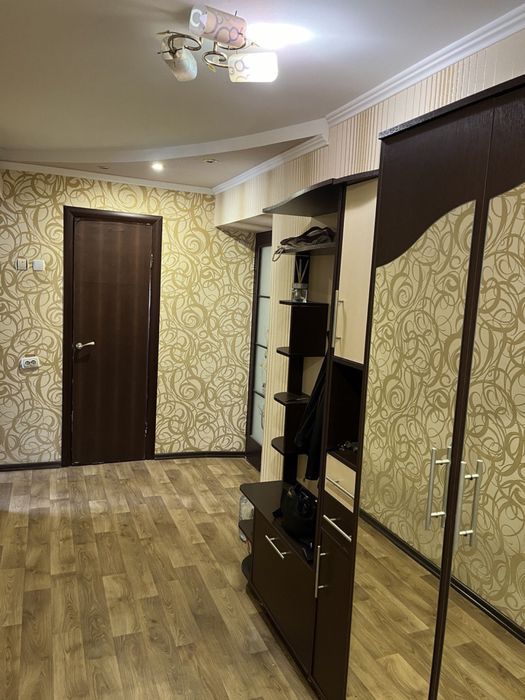 Сдаётся 2х-комнатная квартира на Шуменском. Цена 6000 грн