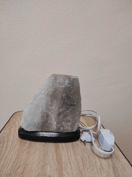 Соляна лікувальна лампа