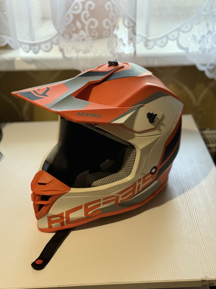 шолом кросовий acerbis