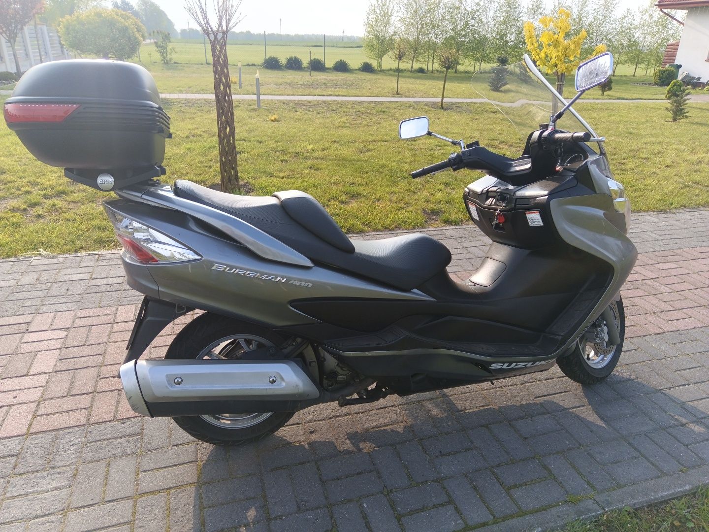 Suzuki  burgman 400