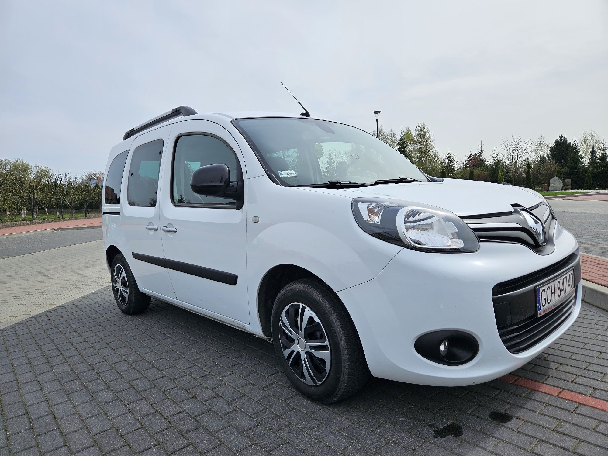 Renault Kangoo 1.5 diesel 129000km kredyt leasing