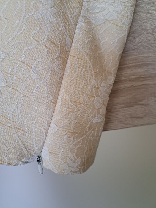 Komplet damski żakiet, topik i  spódnica 48