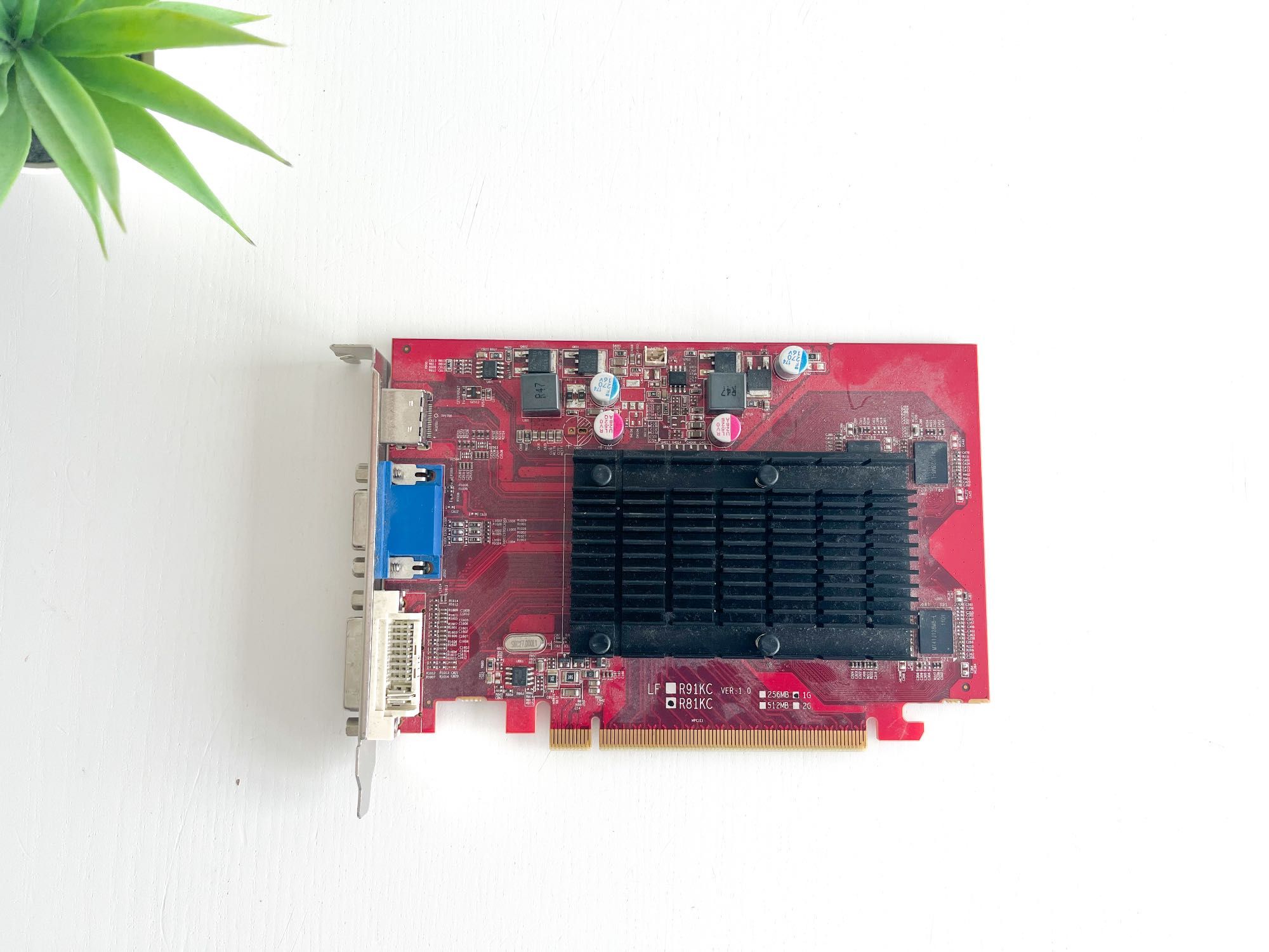 Placa Gráfica ATI Radeon 5450 1GB - HDMI