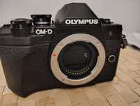 Olympus OM-D E-M10 Mark III