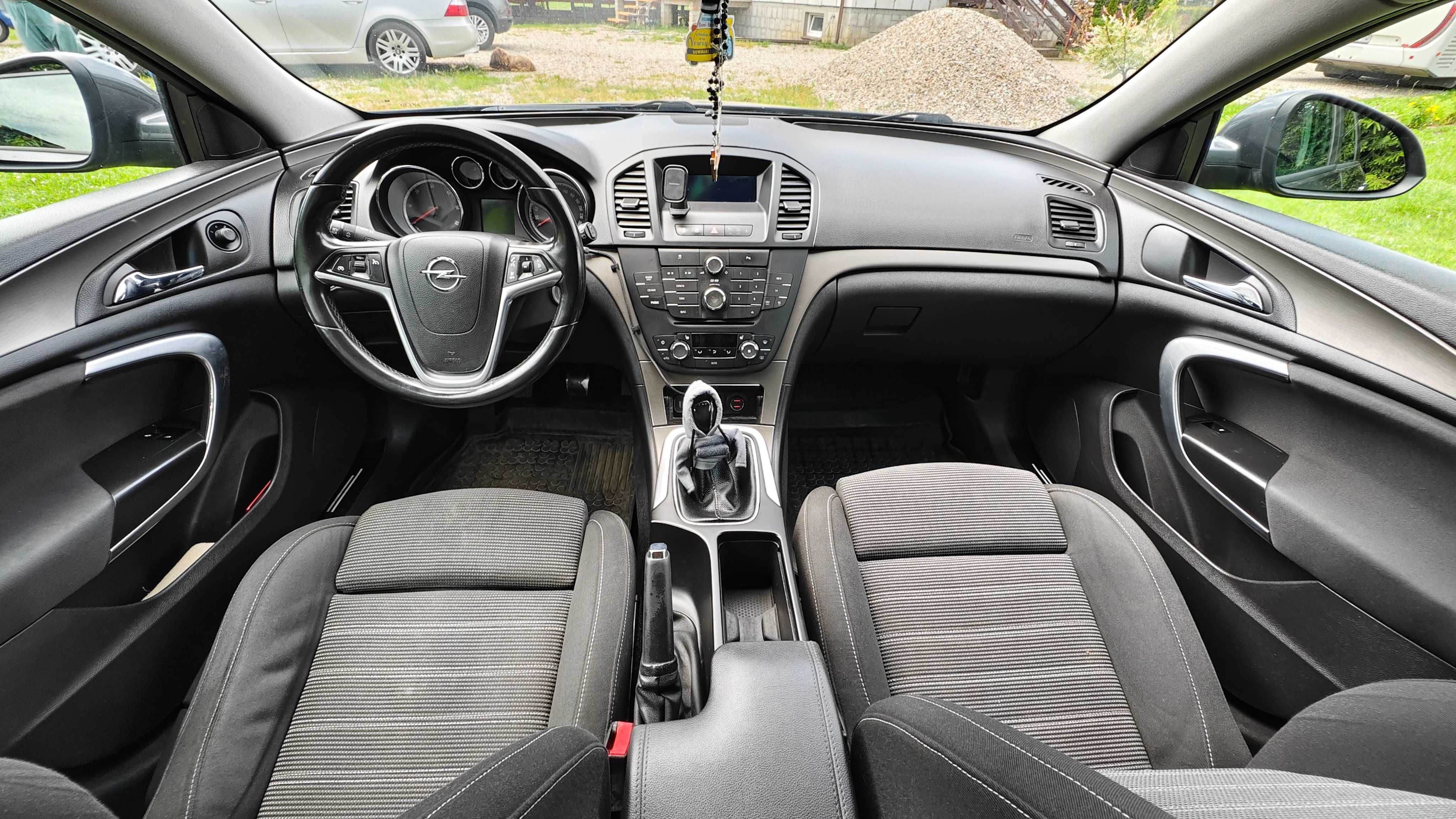 Opel Insignia 2011r 2.0cdti 131km uszkodzony silnik ( czytaj opis )