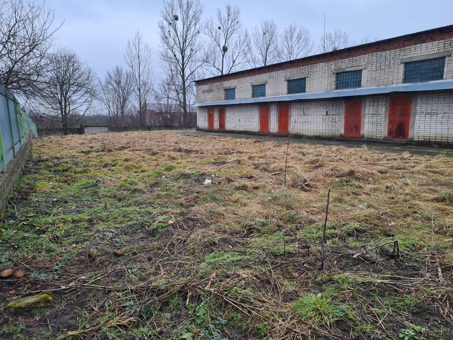 Нерухомість склади