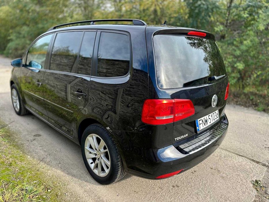 vw touran 1,6 tdi xenon navi czujniki zarejestrowany