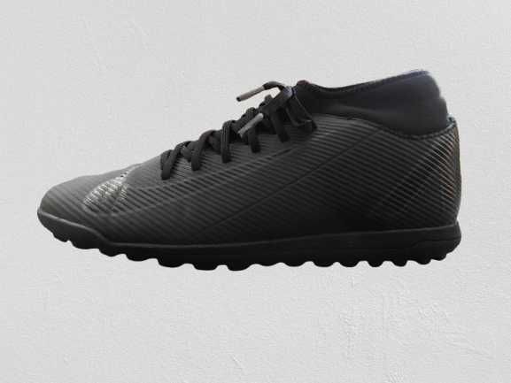 Buty piłkarskie Nike Mercurial r. 42 – jak nowe, założone raz