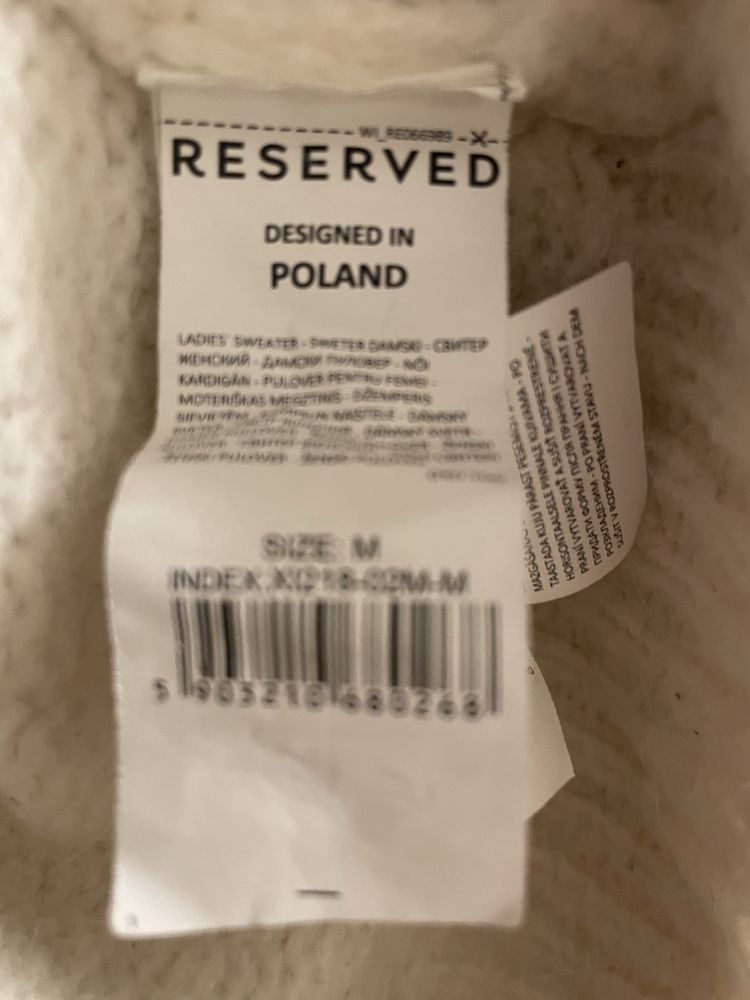 Sweterek cieplutki