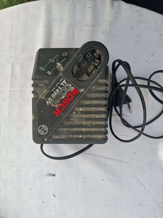 Zestaw  4 szt Bosch wkrętarka 14.4 GSR szlifierka GWS strug  latarka