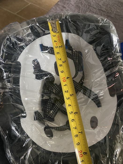 Kask dzieciecy plus ochraniacze