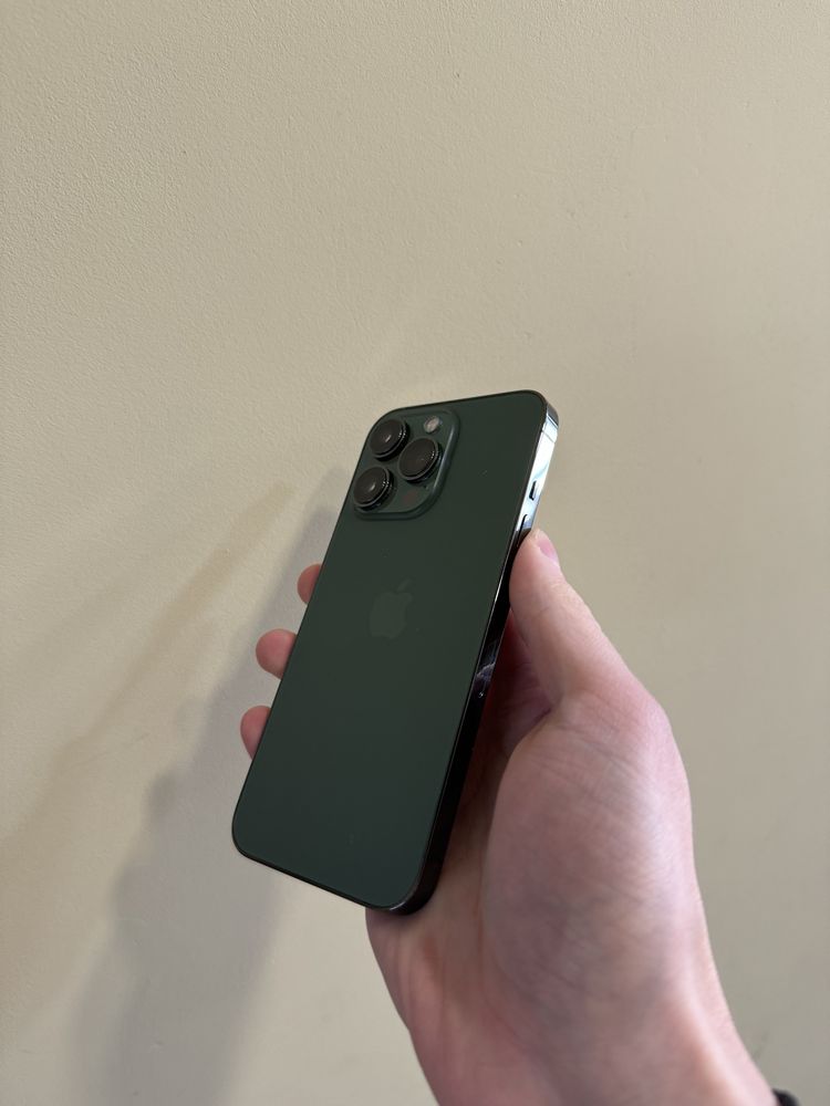 Iphone 13 pro 256 Alpine Green стан відмінний