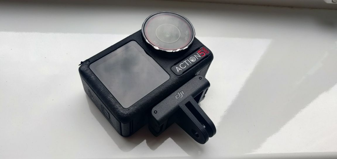 Екшн-камера DJI Osmo Action 5 Pro