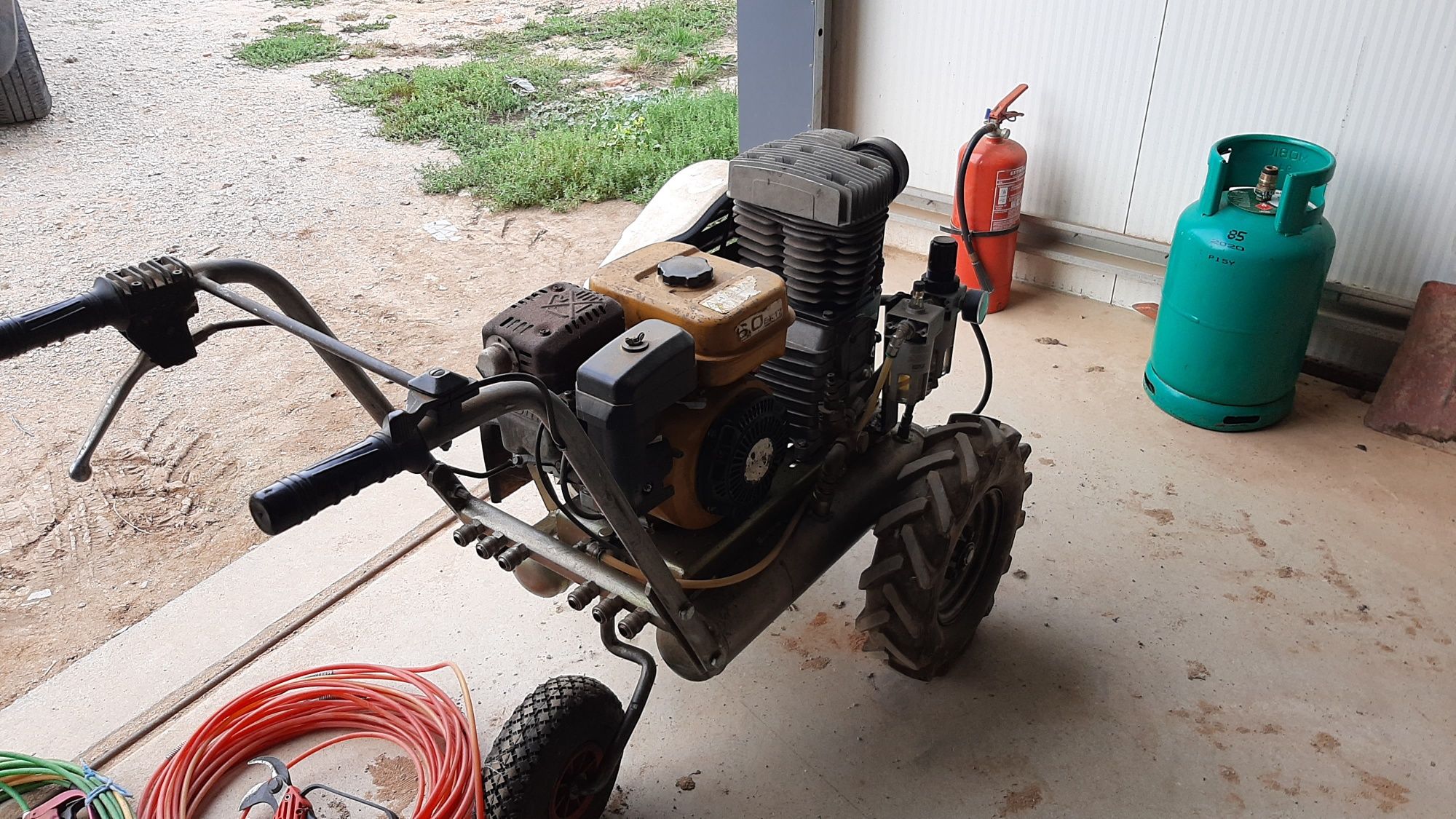 Compressor a gasolina