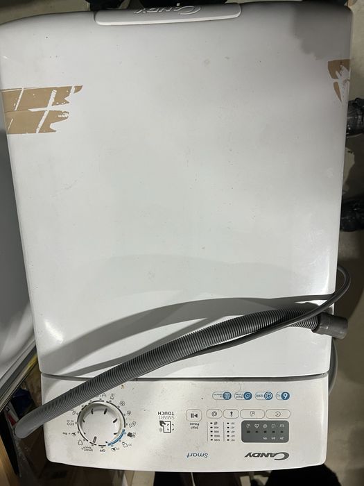 Продам пральну машину Candy робоча