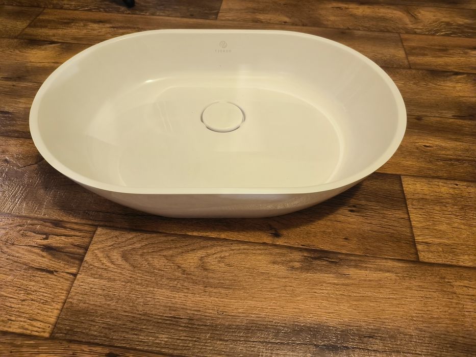 Umywalka nablatowa Fjordd kompozyt.