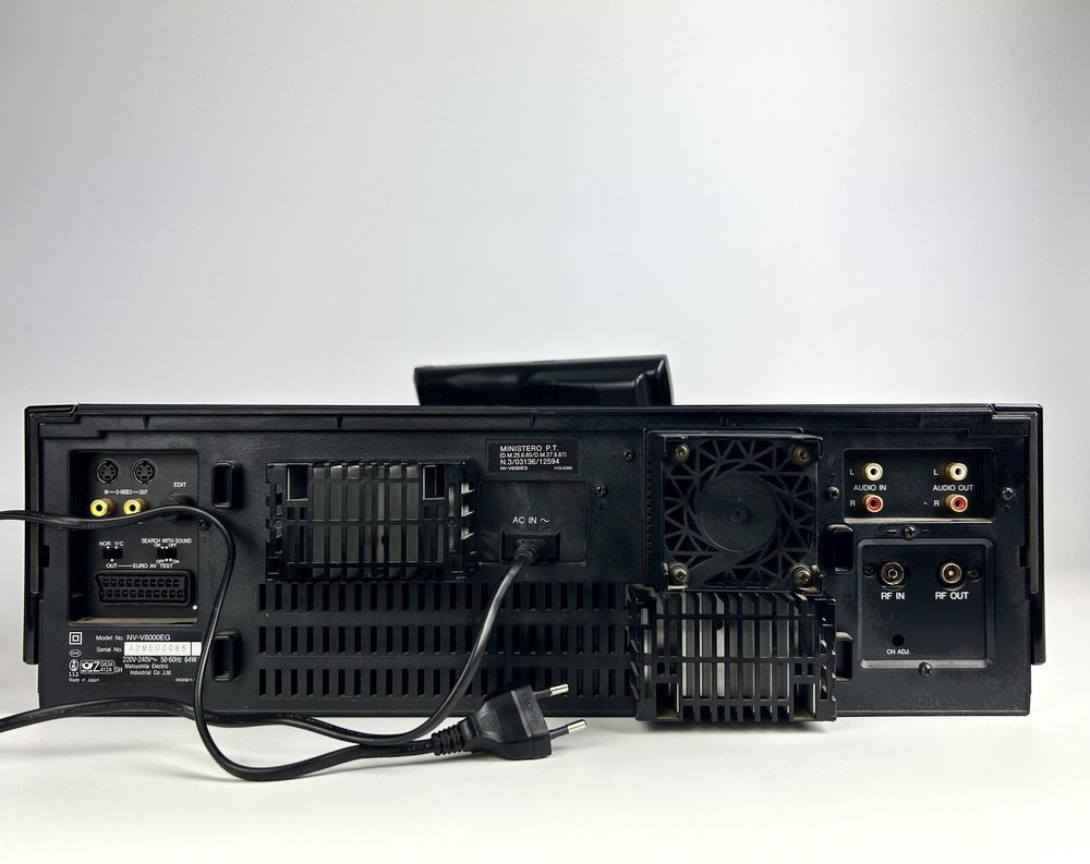 Magnetowid Panasonic NV-V8000 hi end