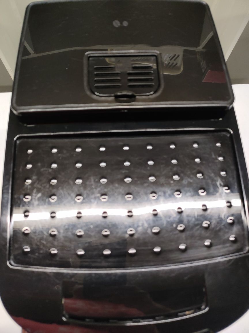 Ekspres ciśnieniowy Delonghi