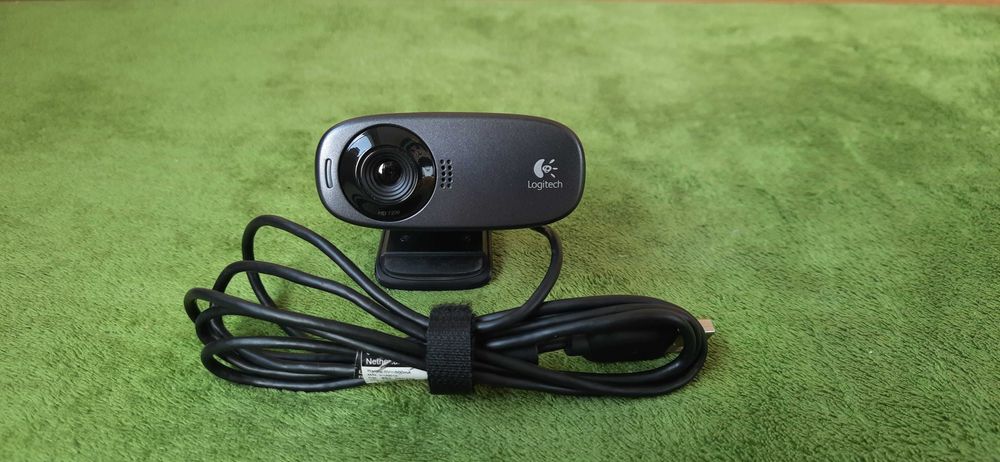 Web камера Logitech HD Webcam C310 5 Мп чорна