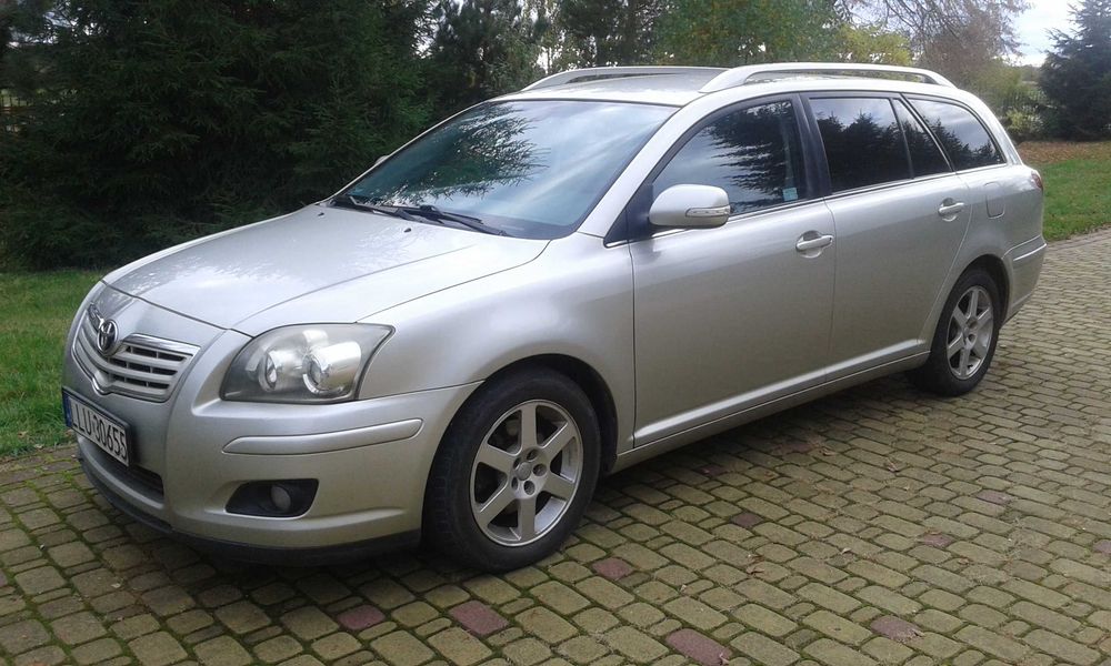 Toyota Avensis 2007r.